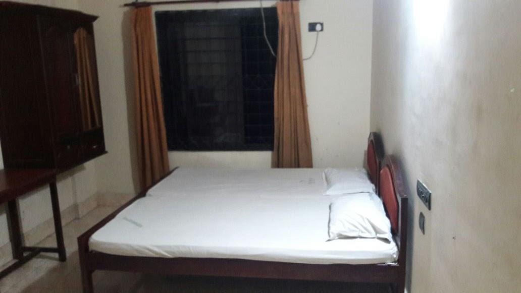 Poonthanam Guest House Guruvāyūr Exterior foto