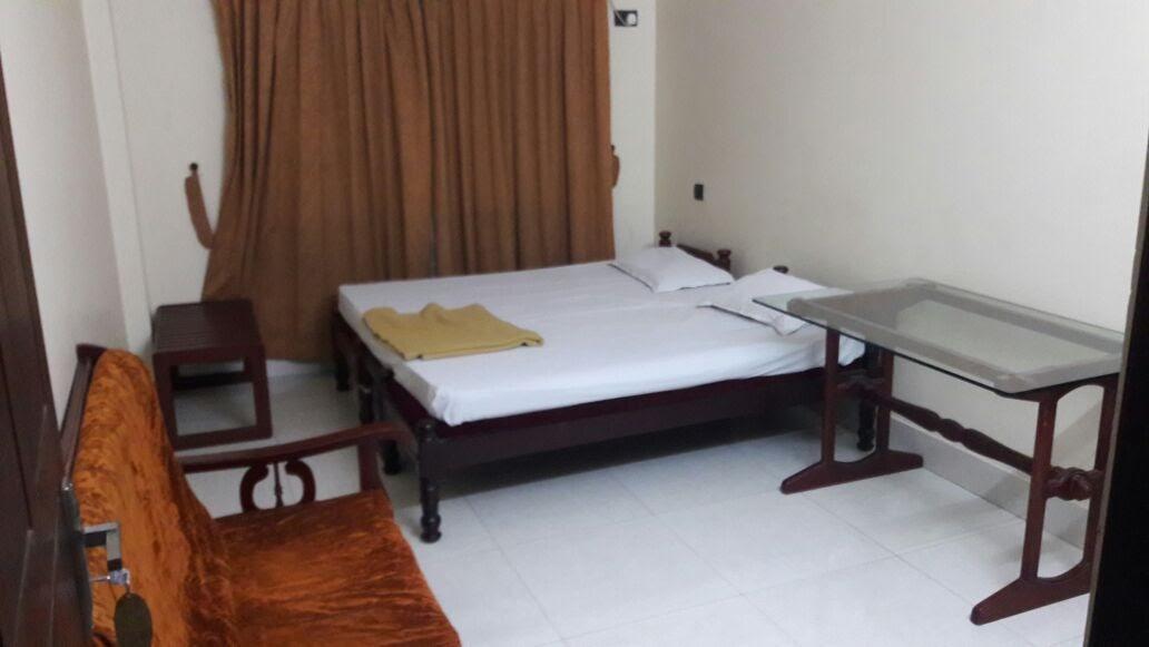 Poonthanam Guest House Guruvāyūr Exterior foto
