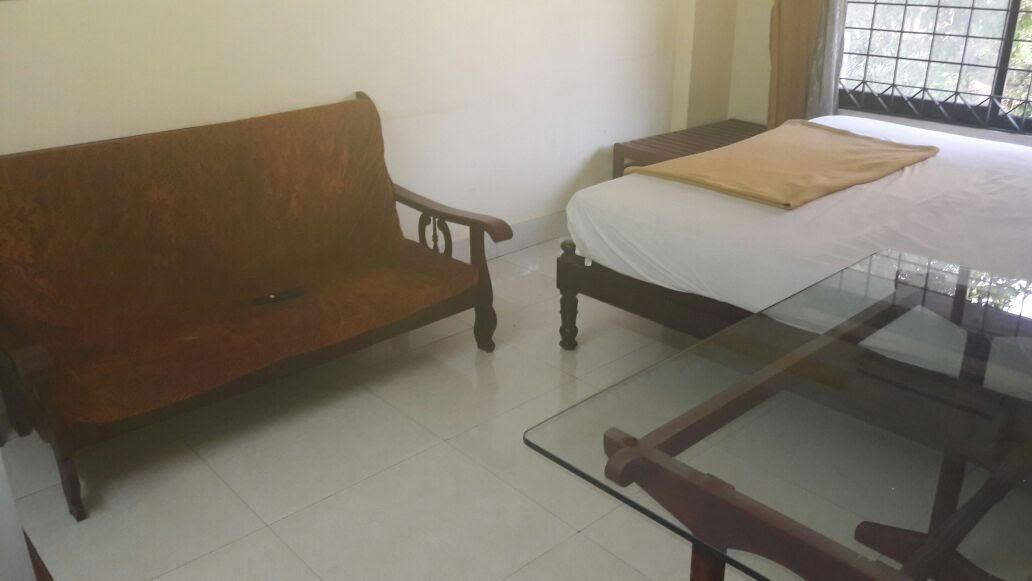 Poonthanam Guest House Guruvāyūr Exterior foto